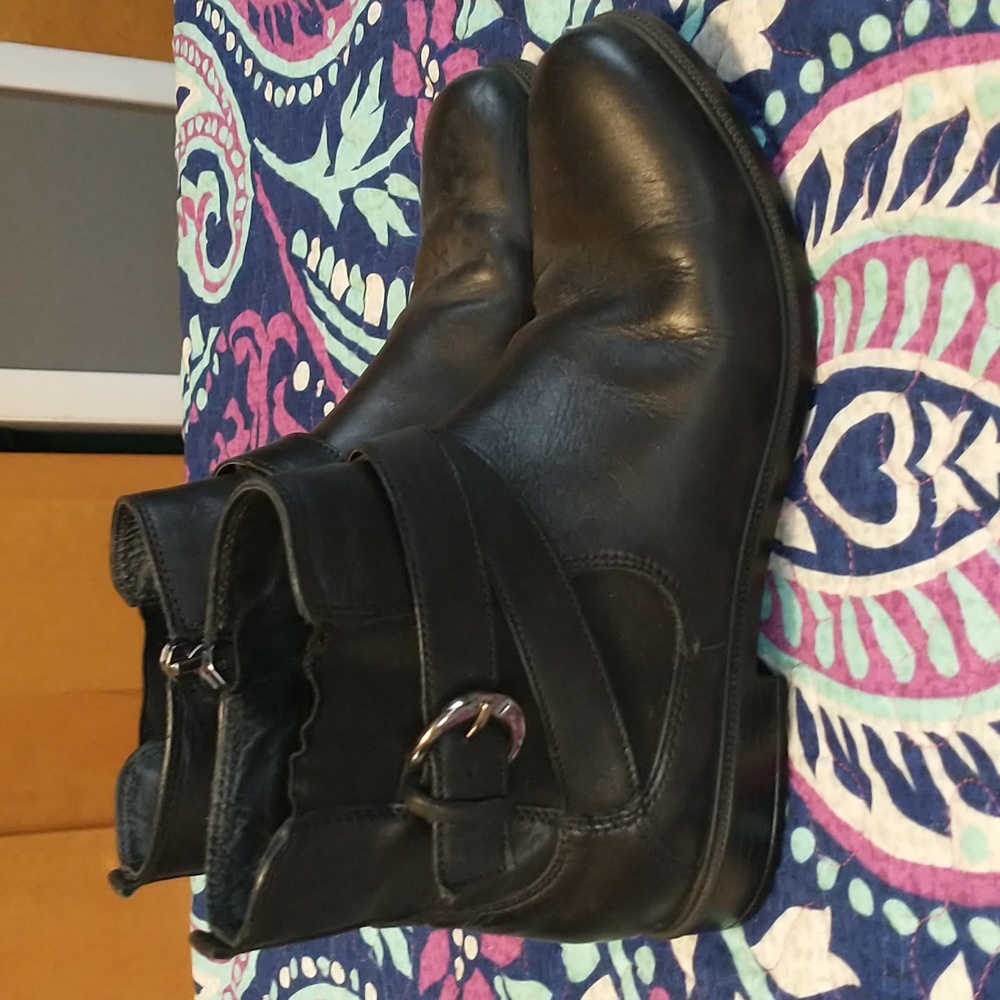 Hotter ankle boots size 7 (U.S.)